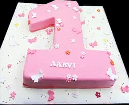 A number cakes design Zeppoli has made
